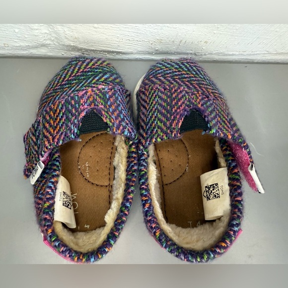 TOMS Kids Multicolor Slip-On Shoes Toddler 4 - Picture 5 of 7